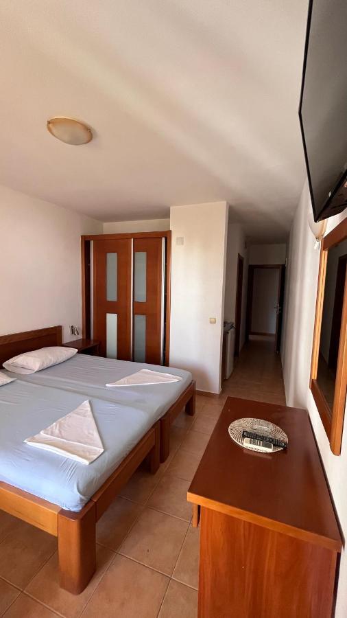 מלון אולסינץ' Buzuku House מראה חיצוני תמונה