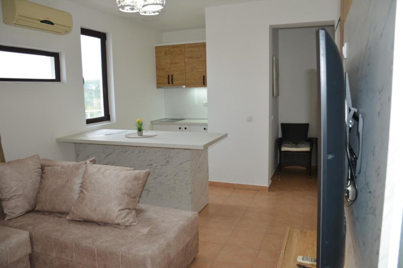 מלון אולסינץ' Buzuku House מראה חיצוני תמונה