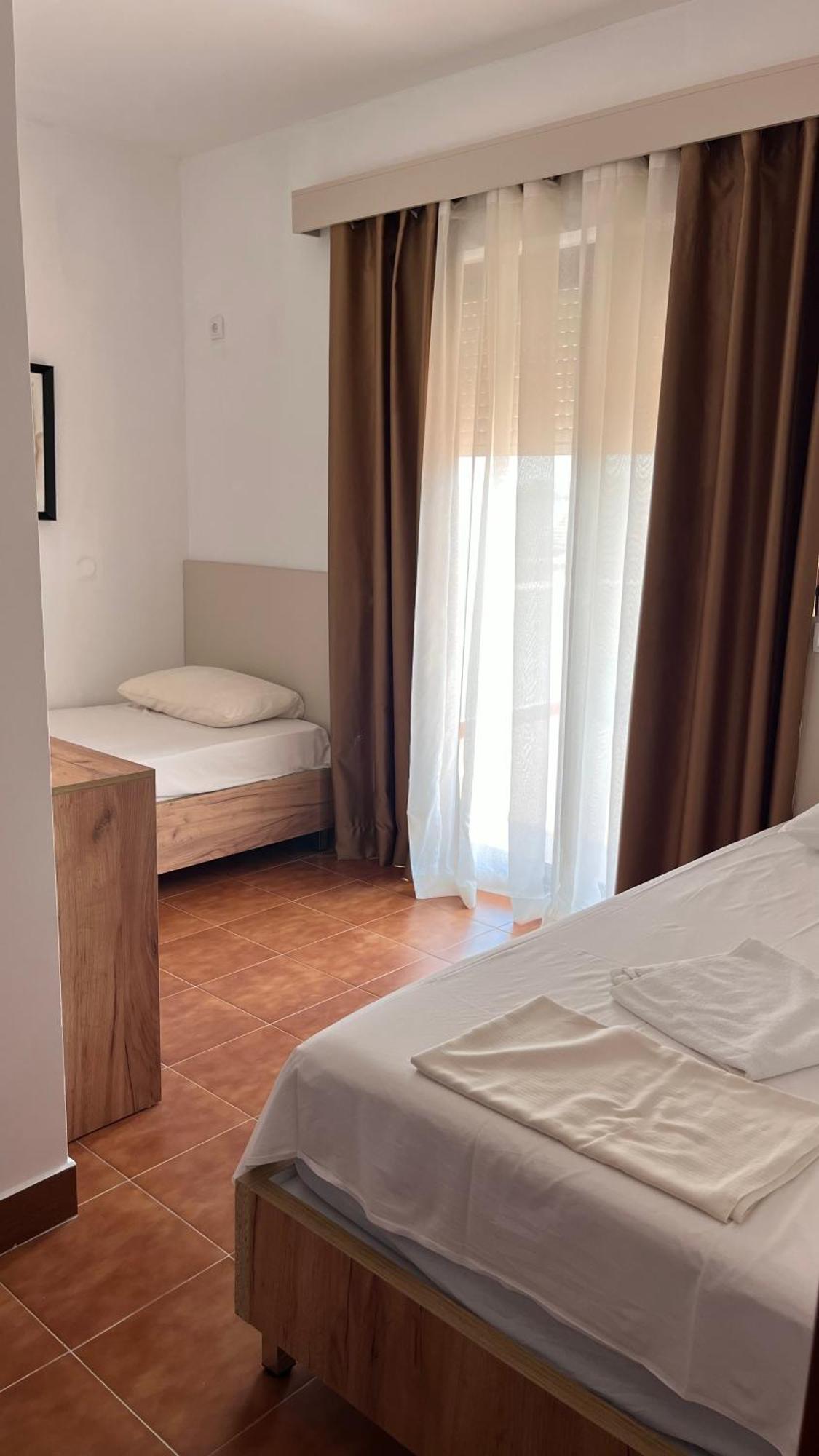 מלון אולסינץ' Buzuku House מראה חיצוני תמונה